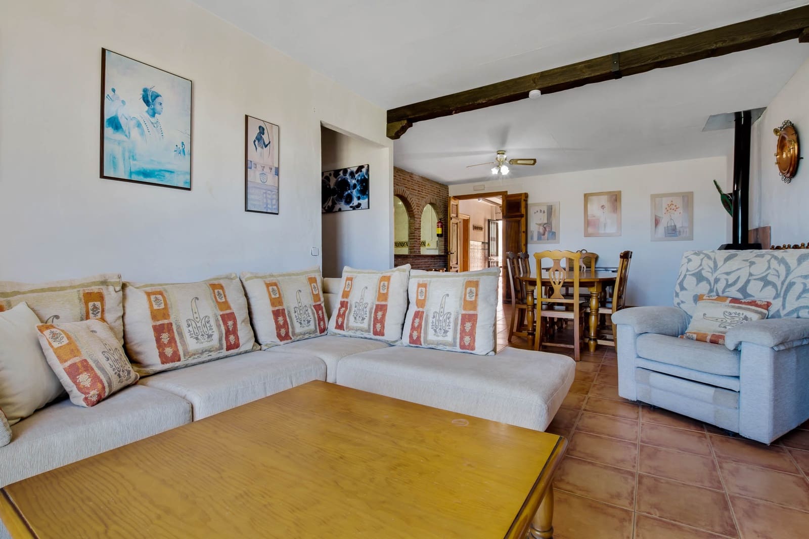 16 soveværelse Finca/Landehus til salg i Casabermeja med swimmingpool garage - € 1.100.000 (Ref: 9028334)