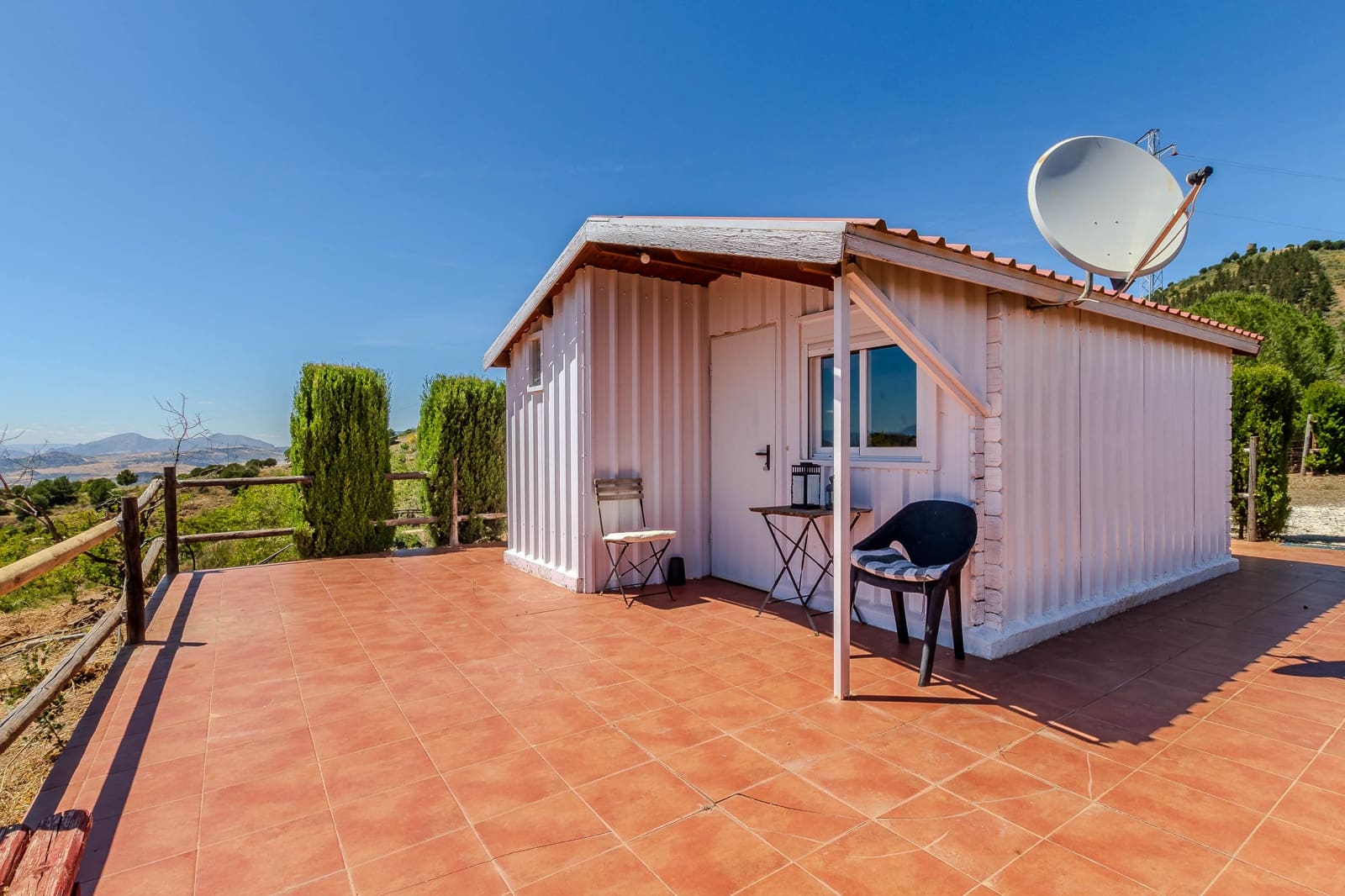 16 soveværelse Finca/Landehus til salg i Casabermeja med swimmingpool garage - € 1.100.000 (Ref: 9028334)