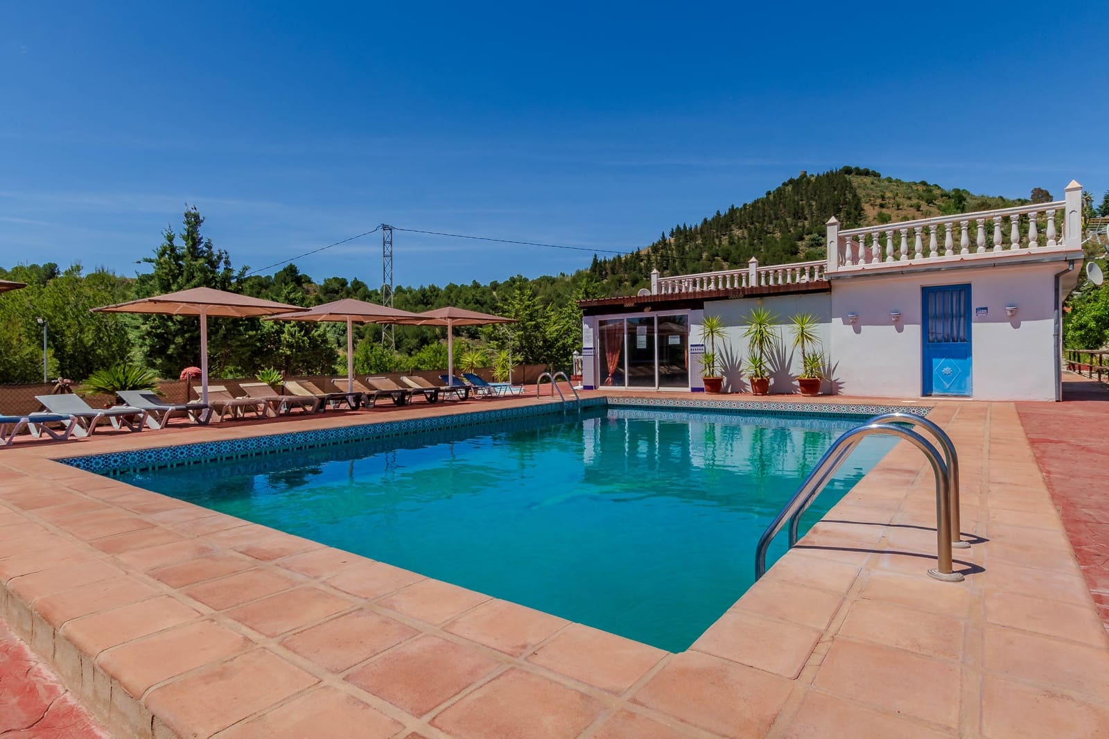 16 soveværelse Finca/Landehus til salg i Casabermeja med swimmingpool garage - € 1.100.000 (Ref: 9028334)