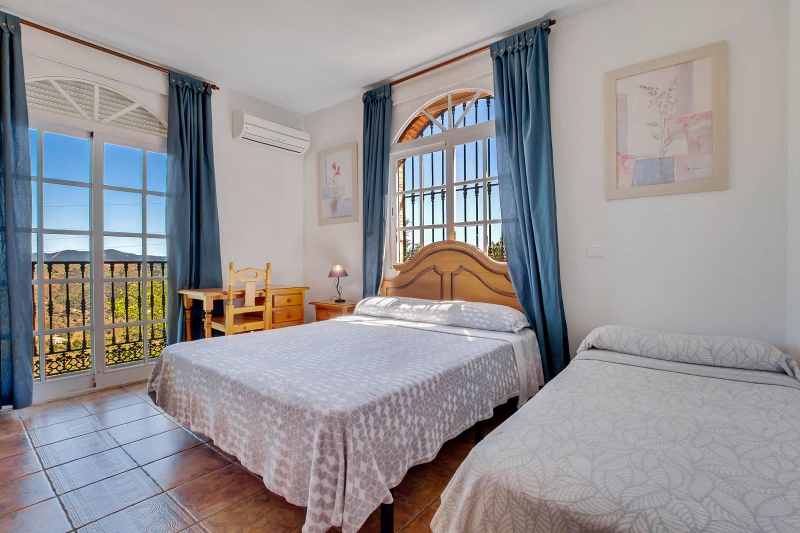 16 soveværelse Finca/Landehus til salg i Casabermeja med swimmingpool garage - € 1.100.000 (Ref: 9028334)