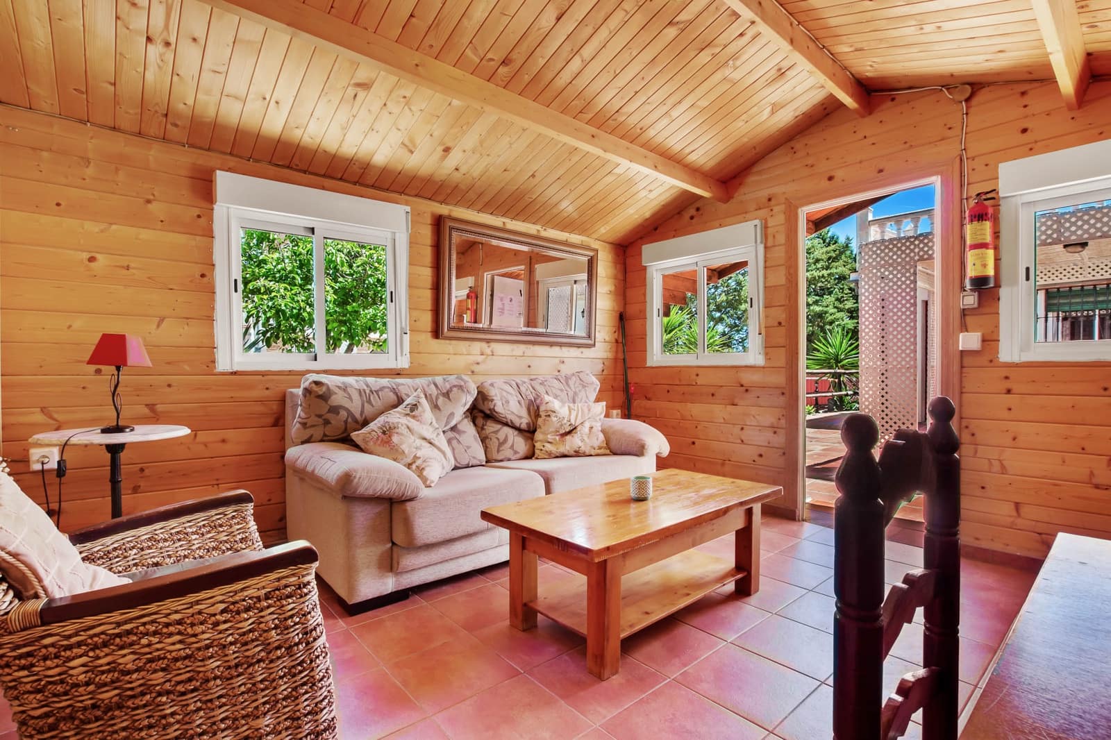 16 soveværelse Finca/Landehus til salg i Casabermeja med swimmingpool garage - € 1.100.000 (Ref: 9028334)