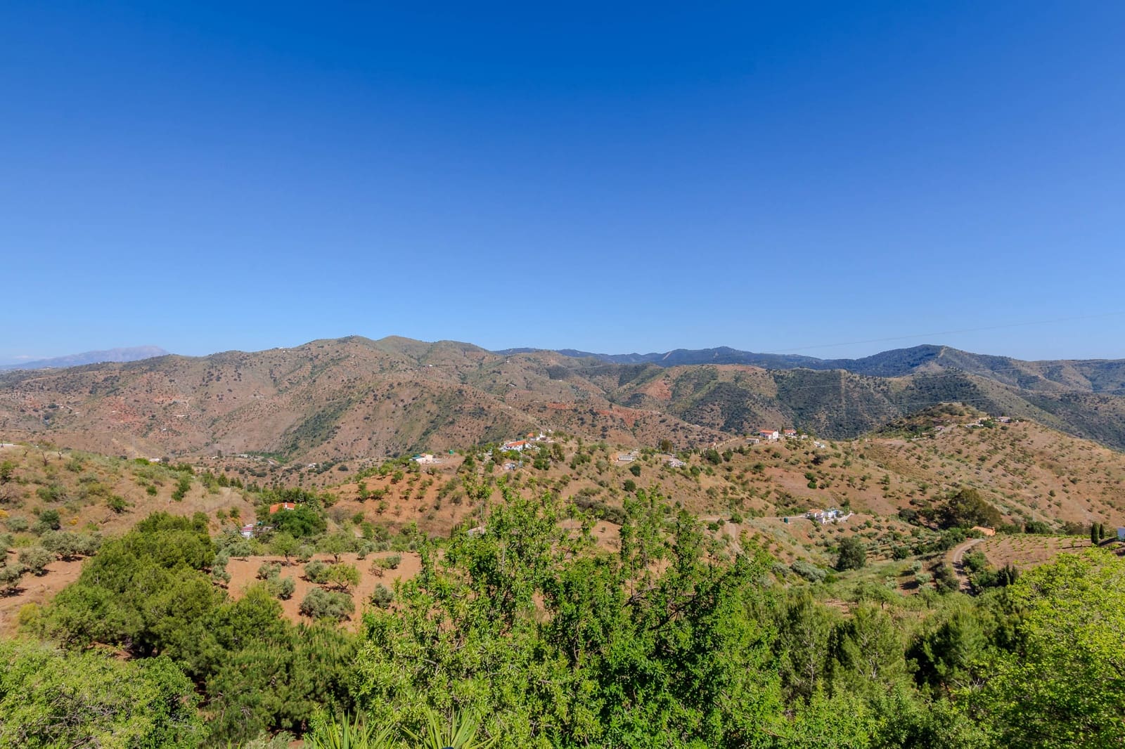 16 soveværelse Finca/Landehus til salg i Casabermeja med swimmingpool garage - € 1.100.000 (Ref: 9028334)