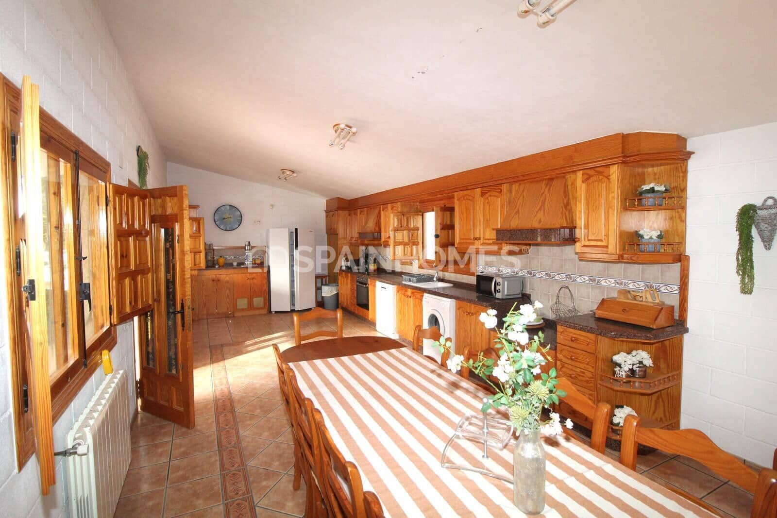 13 soveværelse Villa til salg i Elda med swimmingpool - € 899.000 (Ref: 10023543)