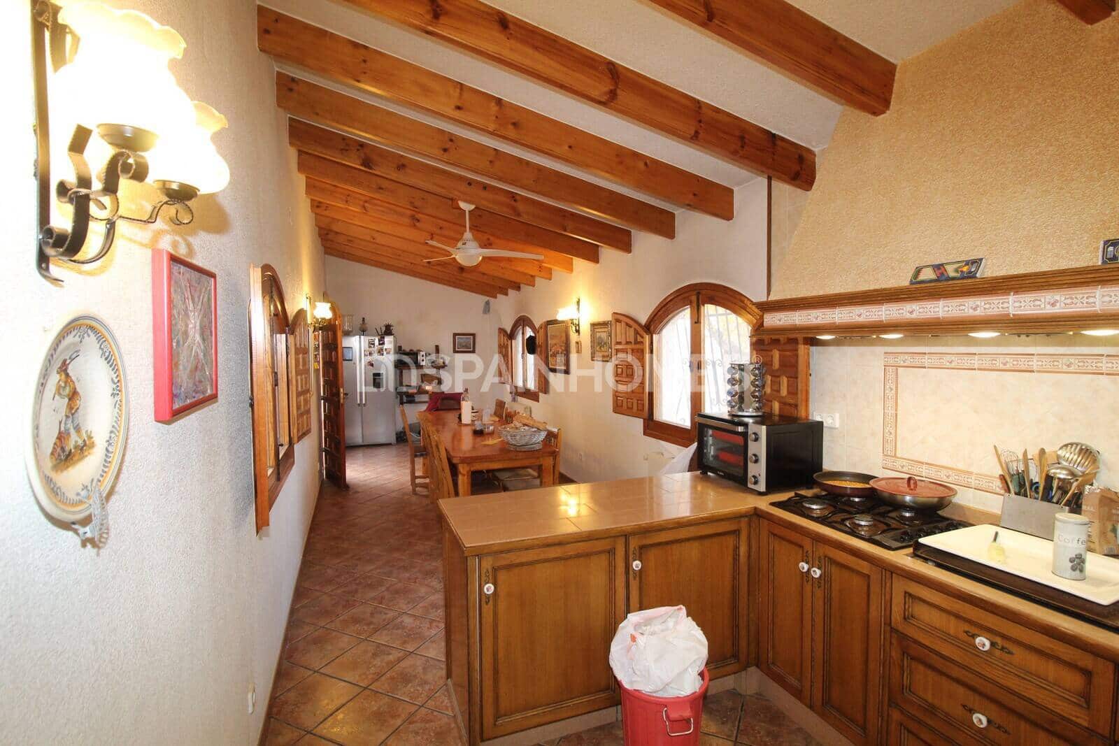 13 soveværelse Villa til salg i Elda med swimmingpool - € 899.000 (Ref: 10023543)