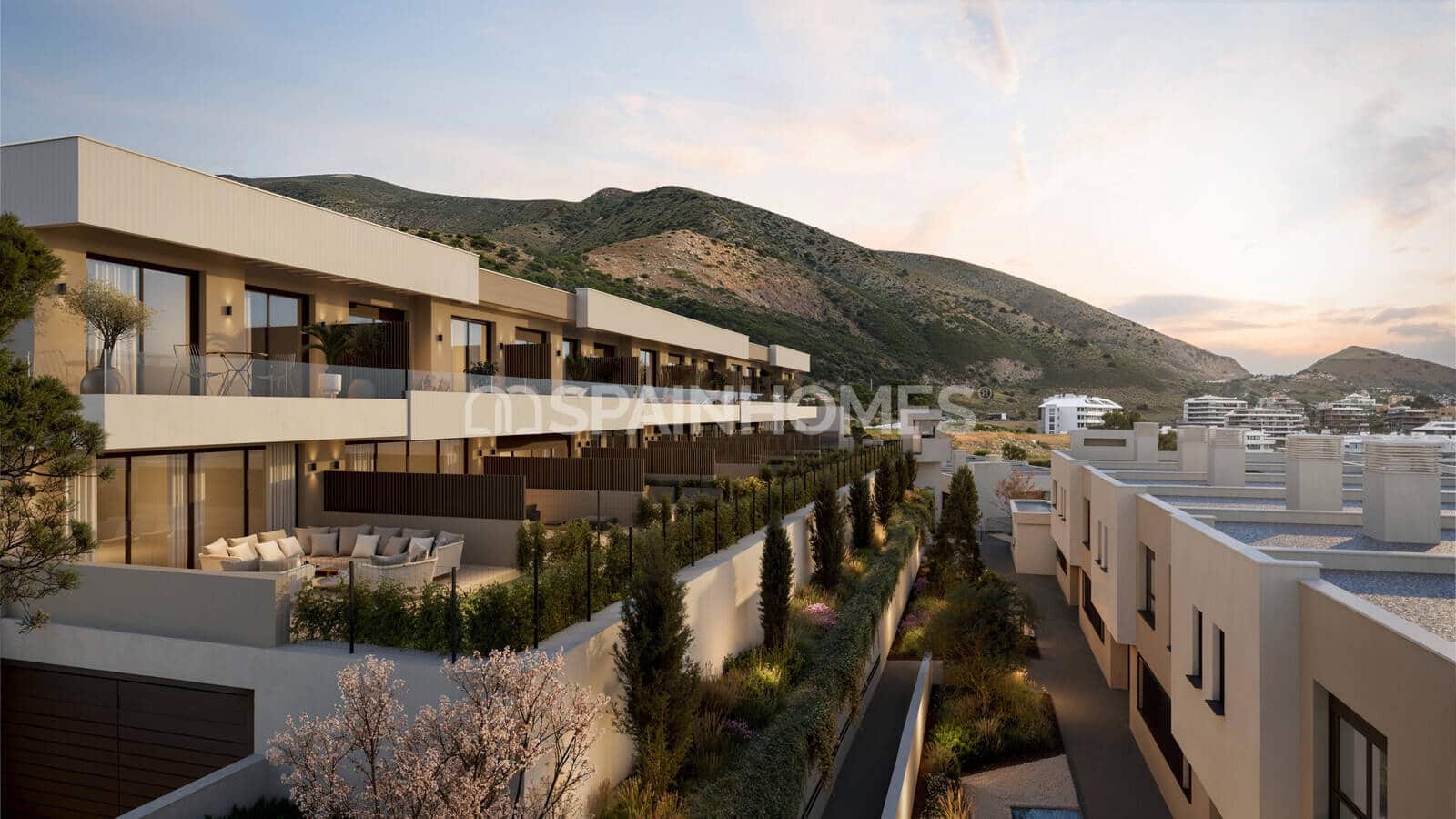 3 quarto Moradia para venda em Fuengirola com piscina - 995 000 € (Ref: 10046801)