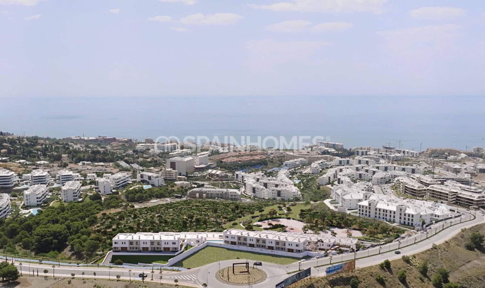 3 quarto Moradia para venda em Fuengirola com piscina - 995 000 € (Ref: 10046801)
