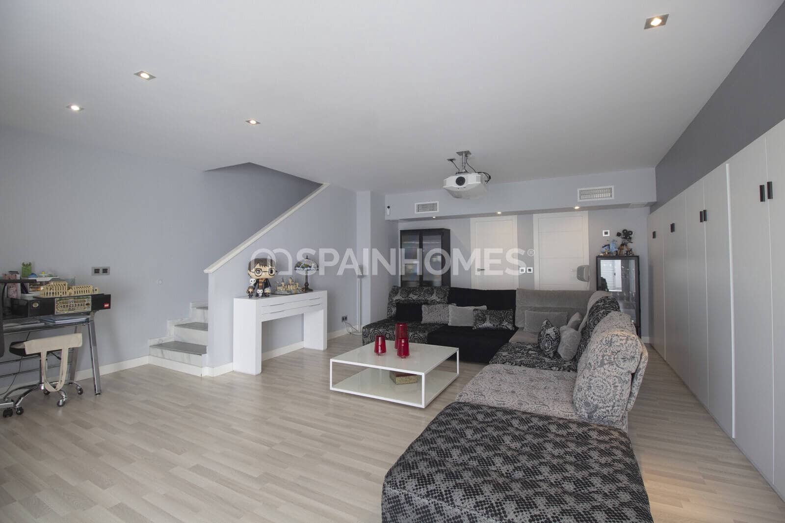 3 makuuhuone Huvila myytävänä paikassa Benalmadena mukana uima-altaan - 695 000 € (Ref: 10048723)