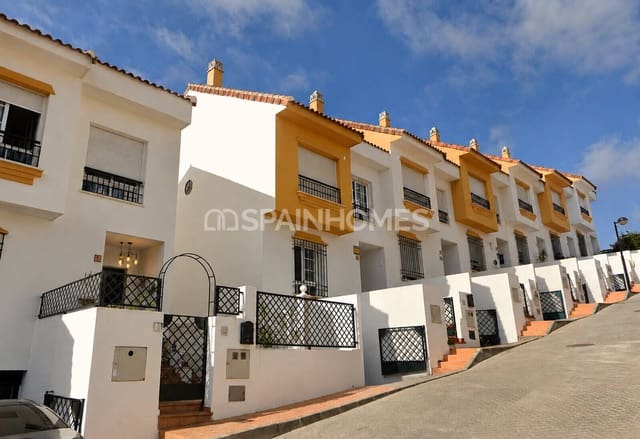 3 sovrum Villa till salu i Torremuelle, Benalmádena med pool - 850 000 € (Ref: 10118733)