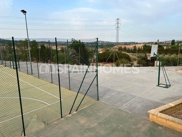 2 chambre Appartement à vendre à Alhaurín de la Torre avec piscine - 365 000 € (Ref: 10123412)