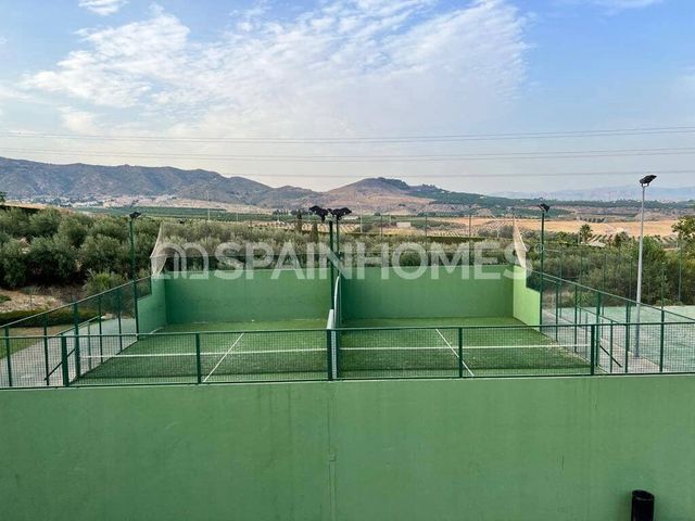 2 chambre Appartement à vendre à Alhaurín de la Torre avec piscine - 365 000 € (Ref: 10123412)