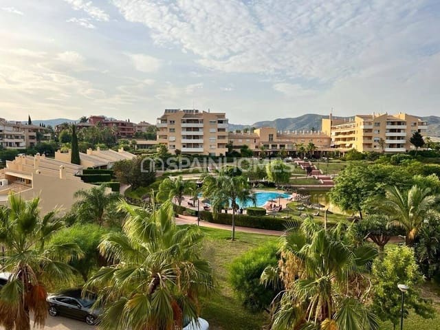Piso de 2 habitaciones en Alhaurín de la Torre en venta con piscina - 365.000 € (Ref: 10123412)