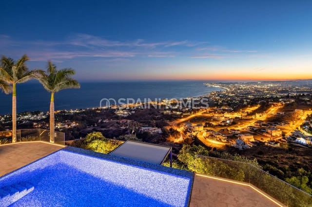 Chalet de 6 habitaciones en Benalmadena Costa, Benalmádena en venta con piscina - 7.985.000 € (Ref: 10123416)