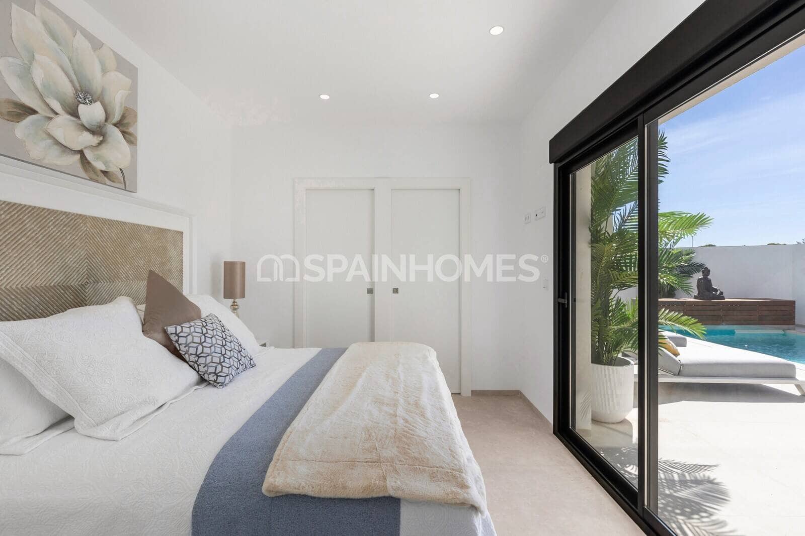 Chalet de 3 habitaciones en Los Alcázares en venta con piscina garaje - 429.000 € (Ref: 10139111)