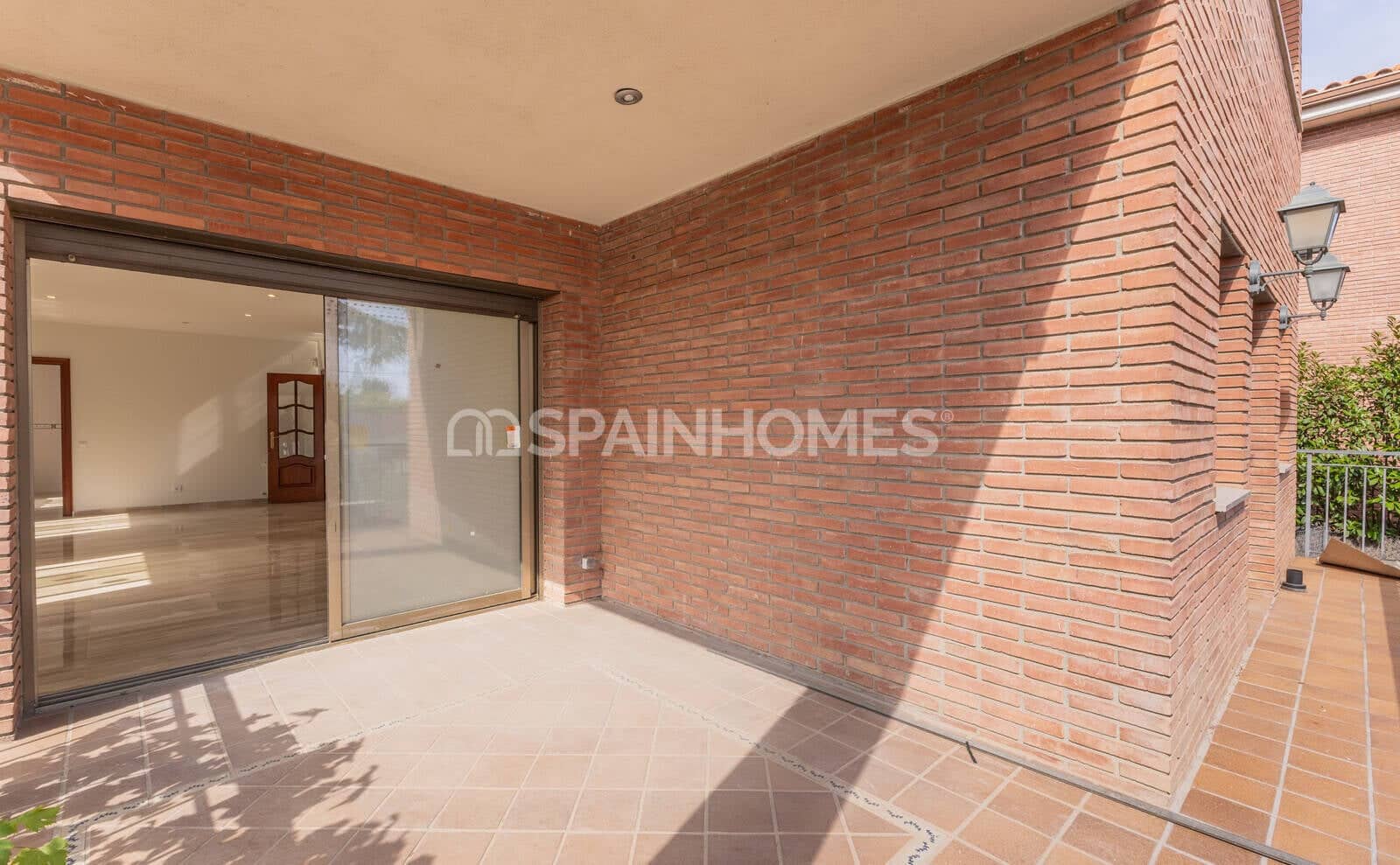 8 bedroom Villa for sale in Mataro with garage - € 1,150,000 (Ref: 10157214)