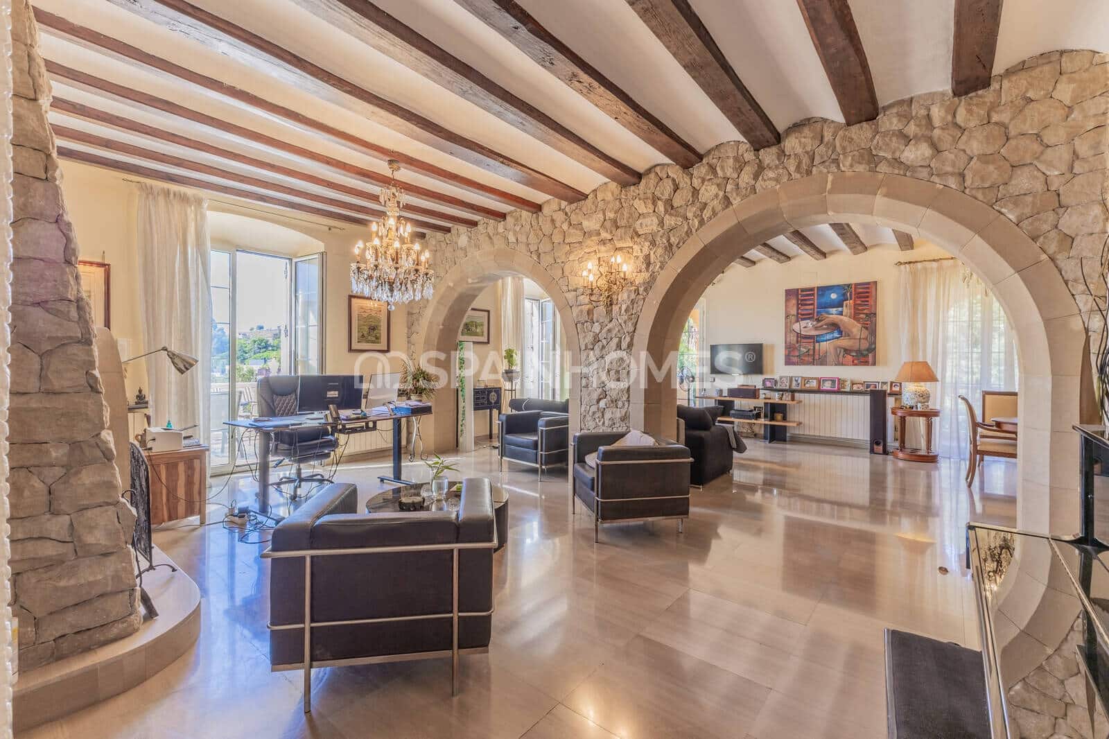 9 bedroom Villa for sale in Teia with pool - € 1,800,000 (Ref: 10157217)