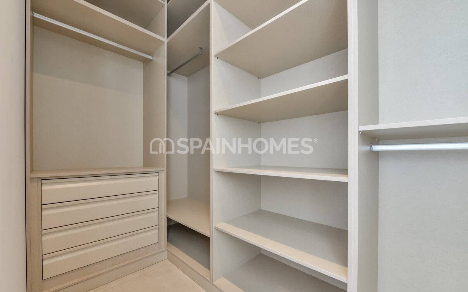 8 slaapkamer Villa te koop in Finestrat met zwembad - € 2.600.000 (Ref: 10176204)