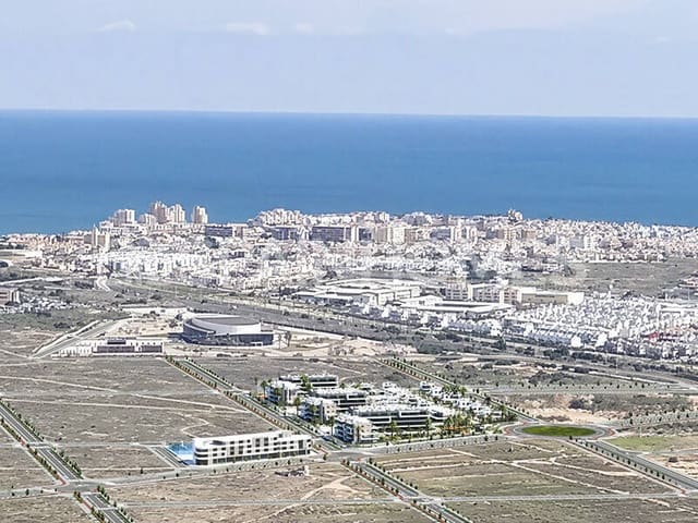 1 quarto Apartamento para venda em El Chaparral - La Siesta - La Torreta, Torrevieja com piscina - 229 000 € (Ref: 8964508)