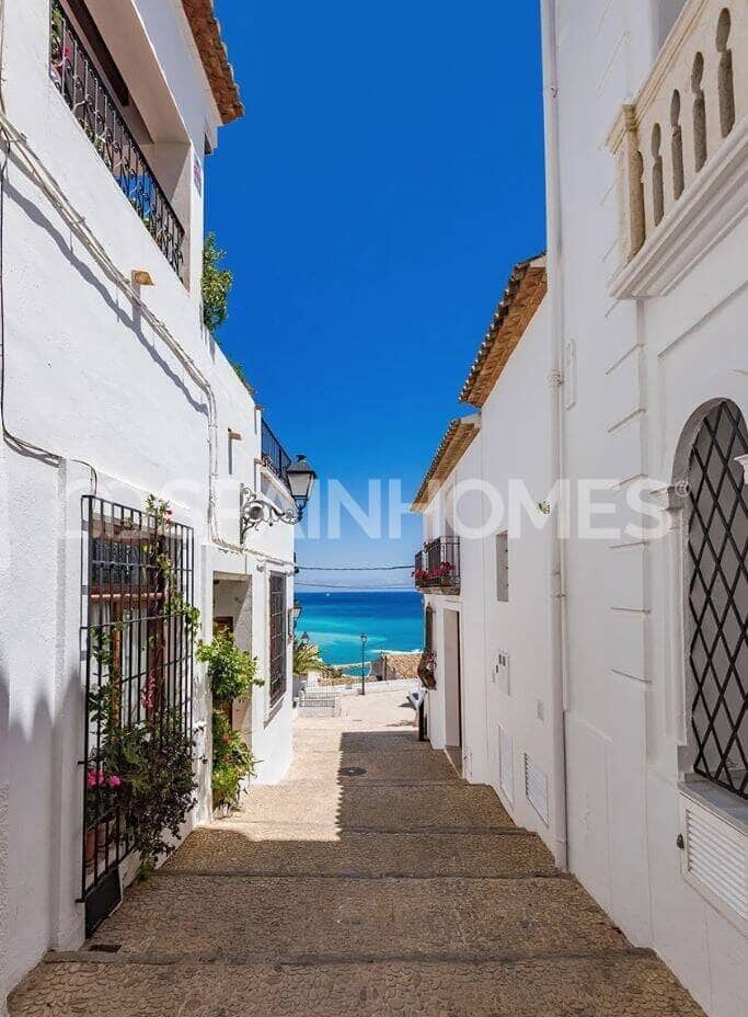 2 bedroom Flat for sale in Altea - € 495,000 (Ref: 8964511)