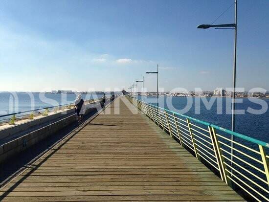 2 bedroom Flat for sale in Torrevieja with pool - € 339,000 (Ref: 8964528)