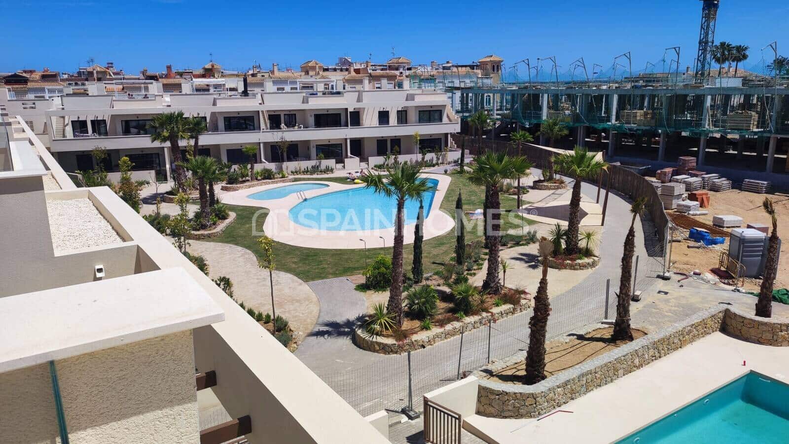 2 soveværelse Lejlighed til salg i Torrevieja med swimmingpool - € 360.000 (Ref: 8964532)