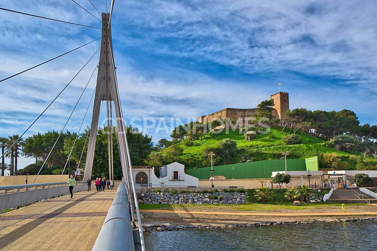 3 chambre Appartement à vendre à Fuengirola avec piscine - 550 000 € (Ref: 8980072)