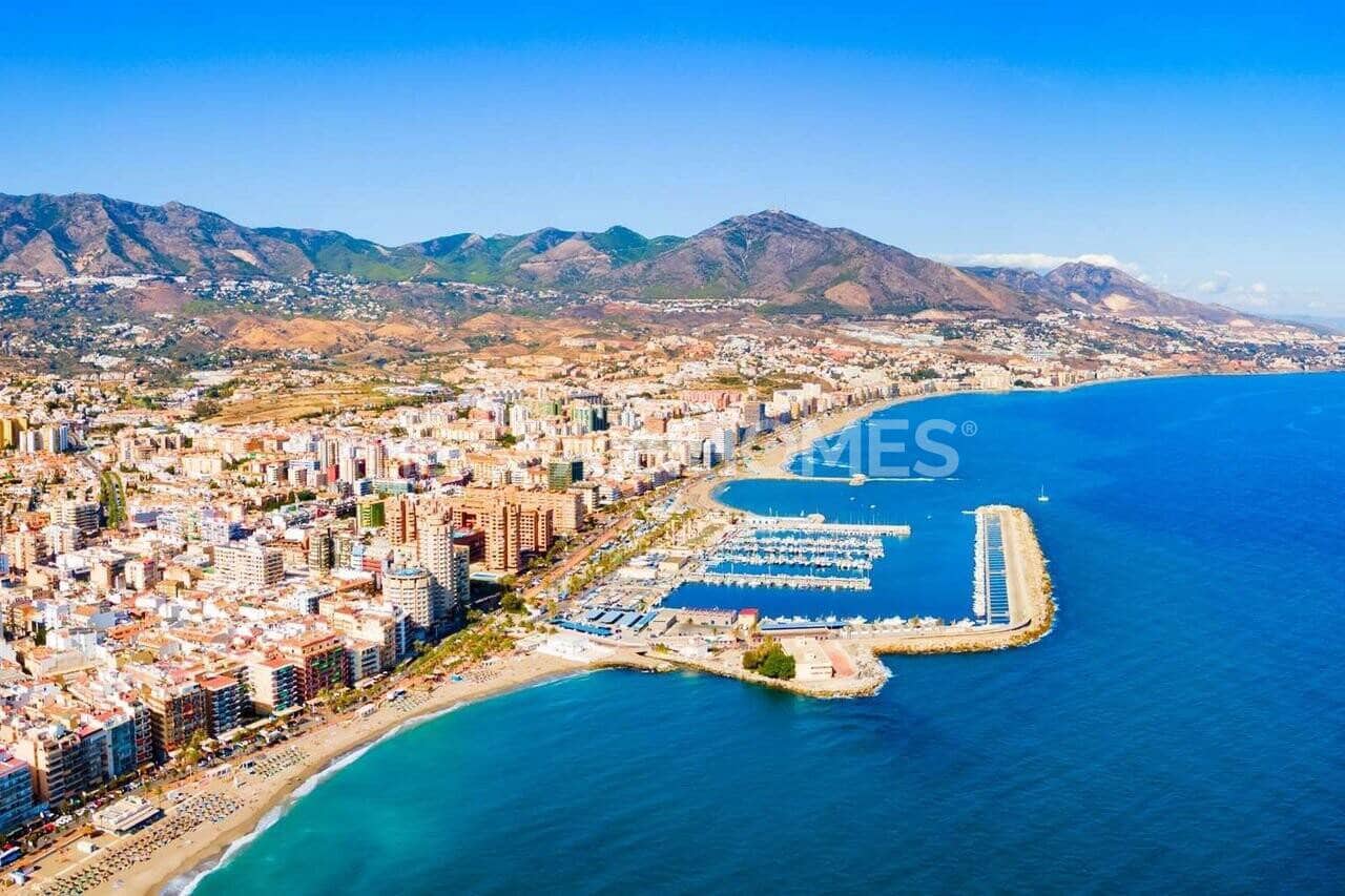 3 chambre Appartement à vendre à Fuengirola avec piscine - 550 000 € (Ref: 8980072)