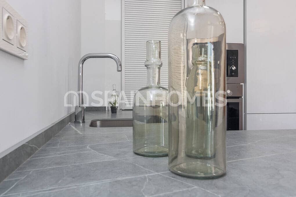 3 slaapkamer Flat te koop in Los Altos met zwembad - € 280.000 (Ref: 9036264)