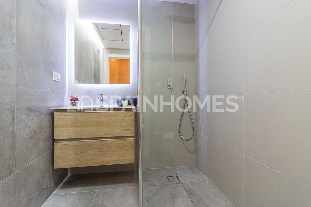 3 slaapkamer Flat te koop in Los Altos met zwembad - € 280.000 (Ref: 9036264)