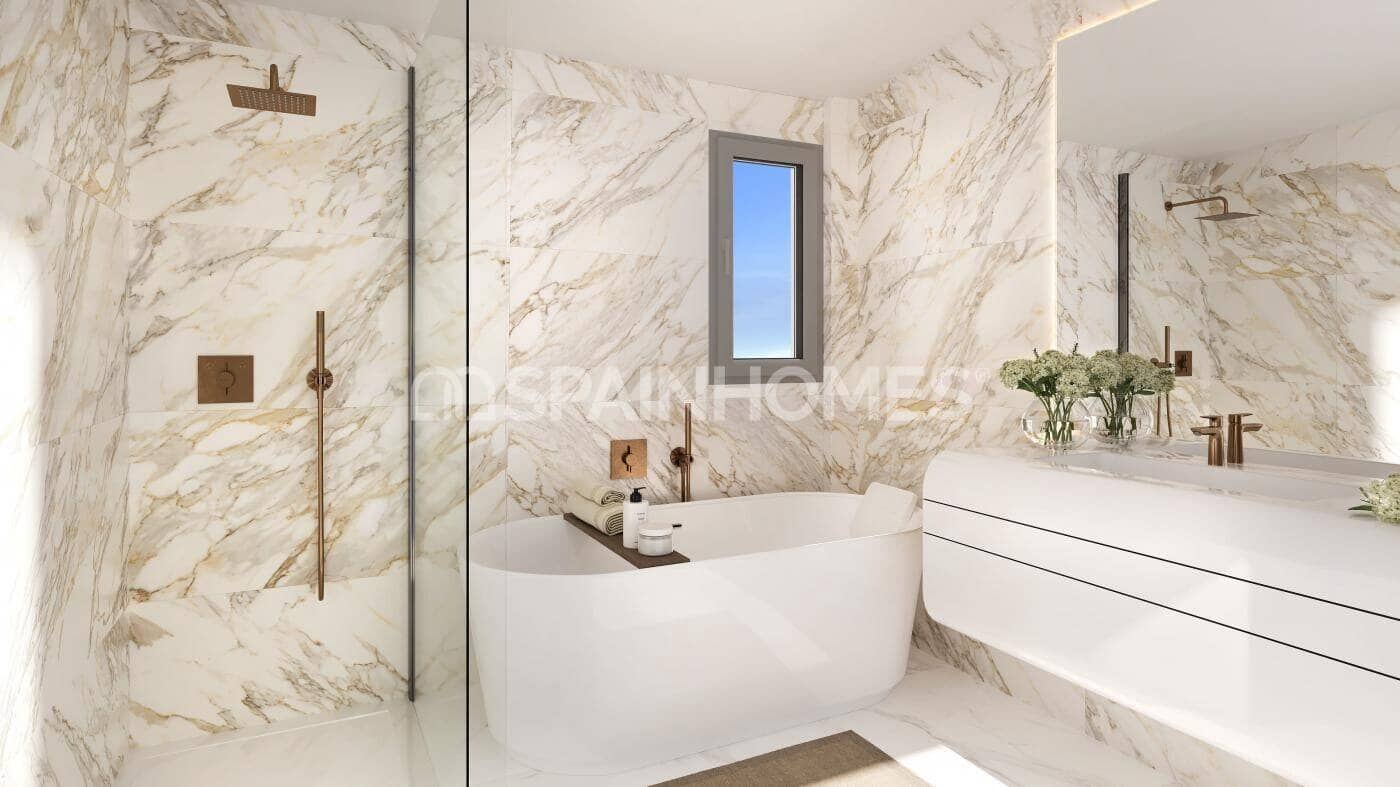 3 slaapkamer Flat te koop in Benalmadena Costa met zwembad - € 1.040.000 (Ref: 9186594)