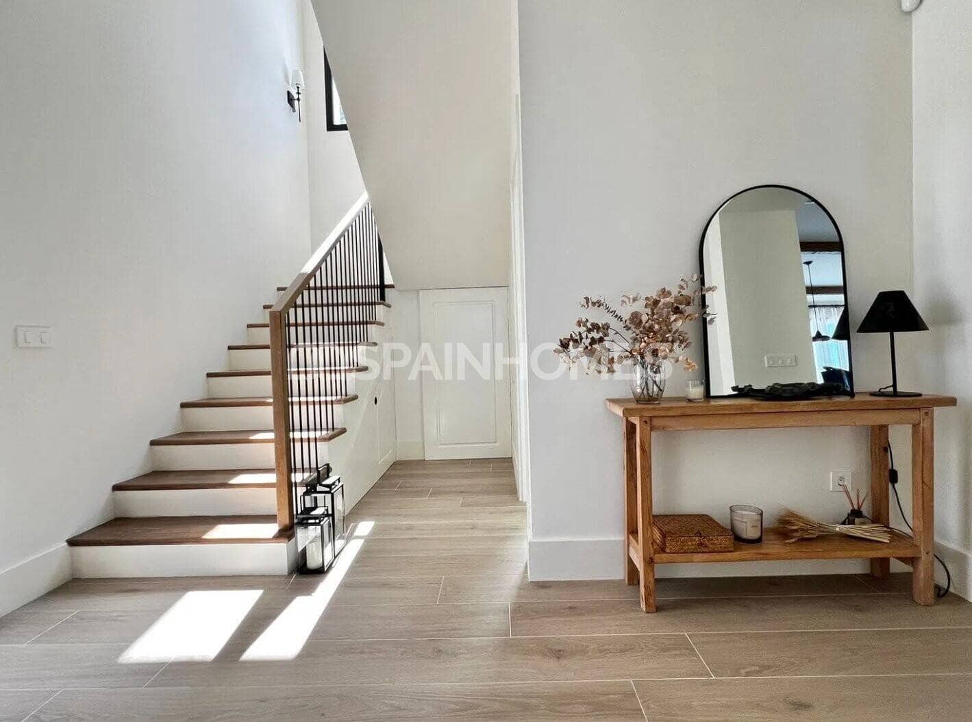 4 soveværelse Villa til salg i Biar med swimmingpool - € 870.000 (Ref: 9187967)