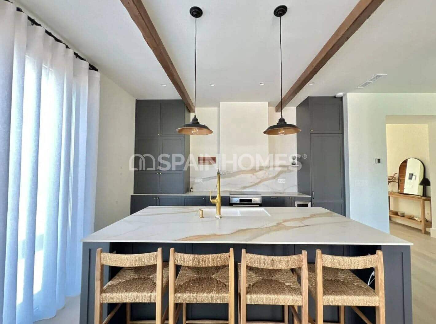 4 soveværelse Villa til salg i Biar med swimmingpool - € 870.000 (Ref: 9187967)