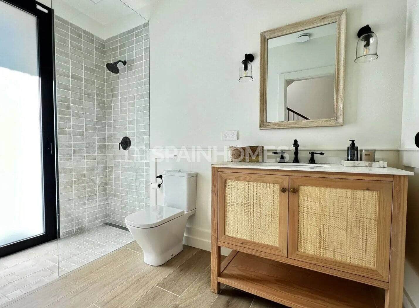 4 soveværelse Villa til salg i Biar med swimmingpool - € 870.000 (Ref: 9187967)