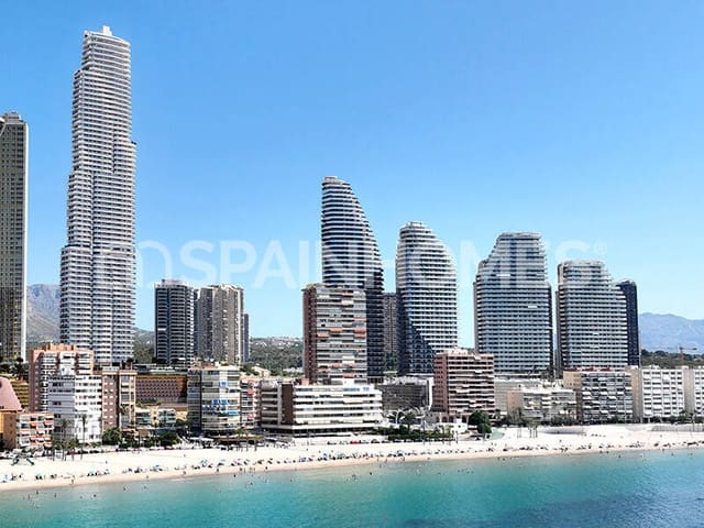 Piso de 1 habitación en Playa Poniente, Benidorm en venta con piscina - 530.000 € (Ref: 9374669)