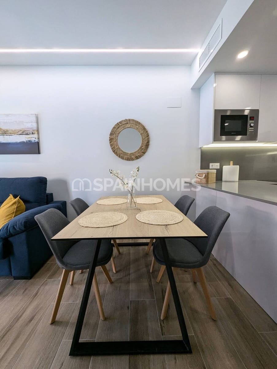 2 sovrum Lägenhet till salu i Villamartin med pool - 320 000 € (Ref: 9439009)