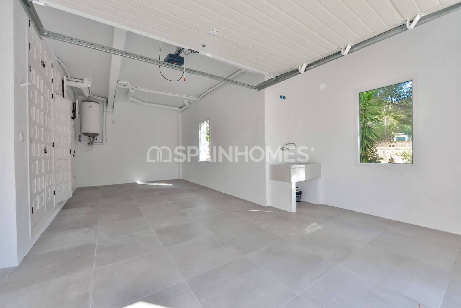 3 bedroom Villa for sale in Altea with pool - € 695,000 (Ref: 9439010)