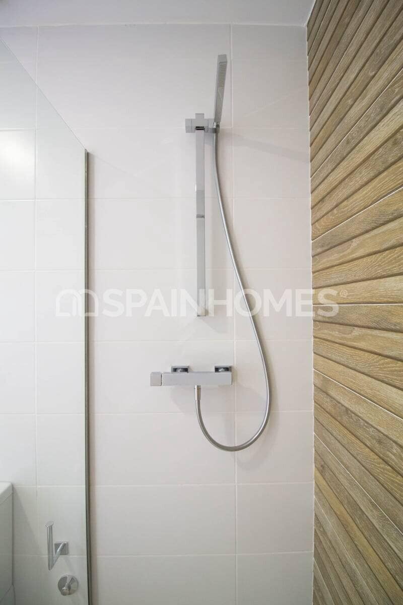 2 bedroom Flat for sale in Vistabella with pool - € 240,000 (Ref: 9483304)