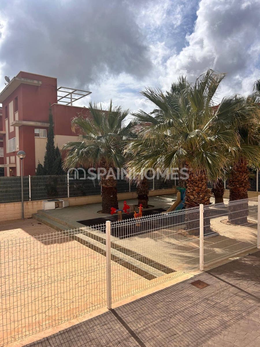 2 bedroom Flat for sale in Cabo Roig with pool - € 188,000 (Ref: 9483318)