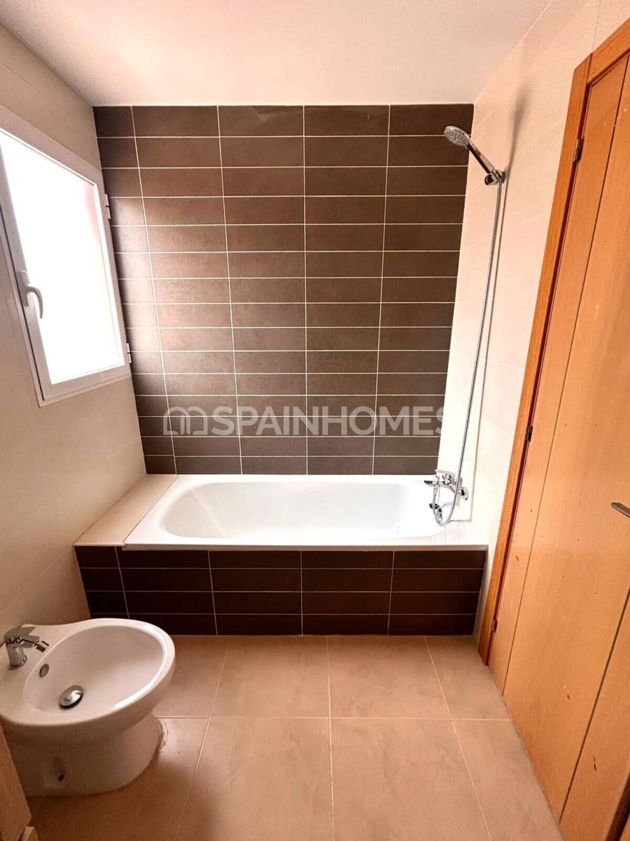 2 bedroom Flat for sale in Cabo Roig with pool - € 201,000 (Ref: 9483318)