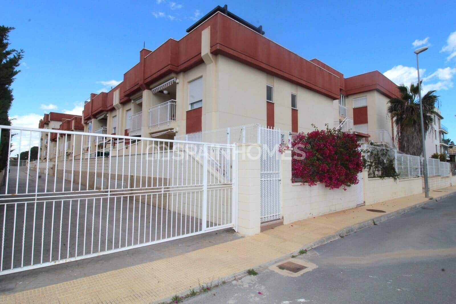 2 bedroom Flat for sale in Cabo Roig with pool - € 201,000 (Ref: 9483318)
