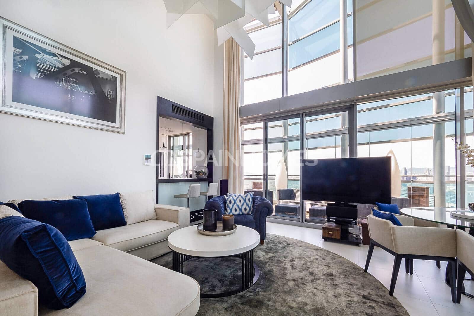 2 bedroom Flat for sale in Barcelona city with pool - € 1,850,000 (Ref: 9484999)