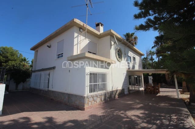 Chalet de 6 habitaciones en Peña de las Águilas, Elche / Elx en venta con piscina - 460.000 € (Ref: 9485006)