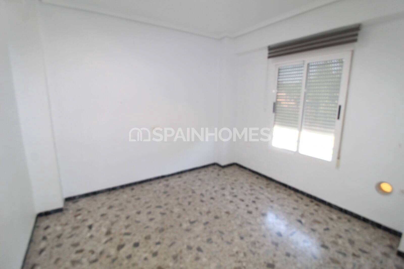Chalet de 6 habitaciones en Elche / Elx en venta con piscina - 460.000 € (Ref: 9485006)