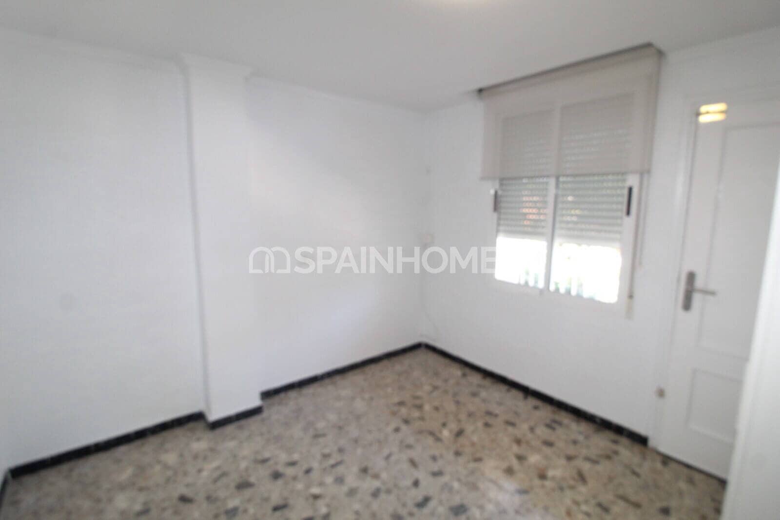Chalet de 6 habitaciones en Elche / Elx en venta con piscina - 460.000 € (Ref: 9485006)