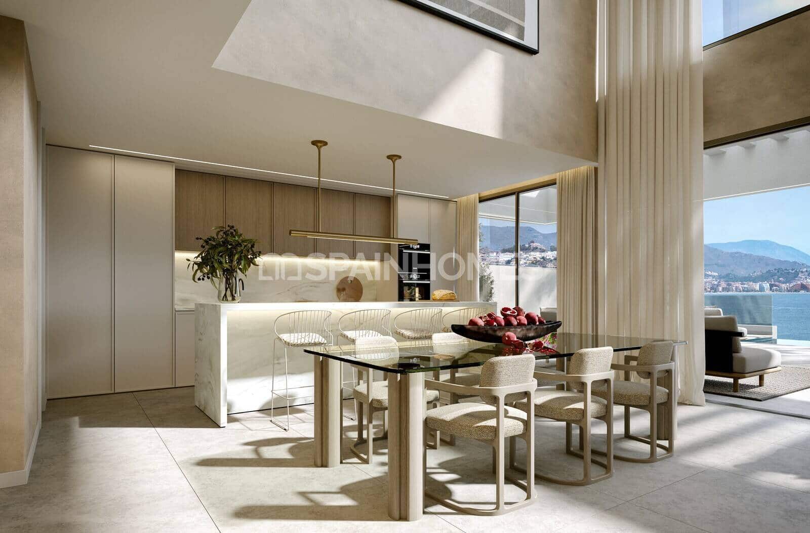 3 bedroom Villa for sale in La Herradura with pool - € 1,950,000 (Ref: 9485007)