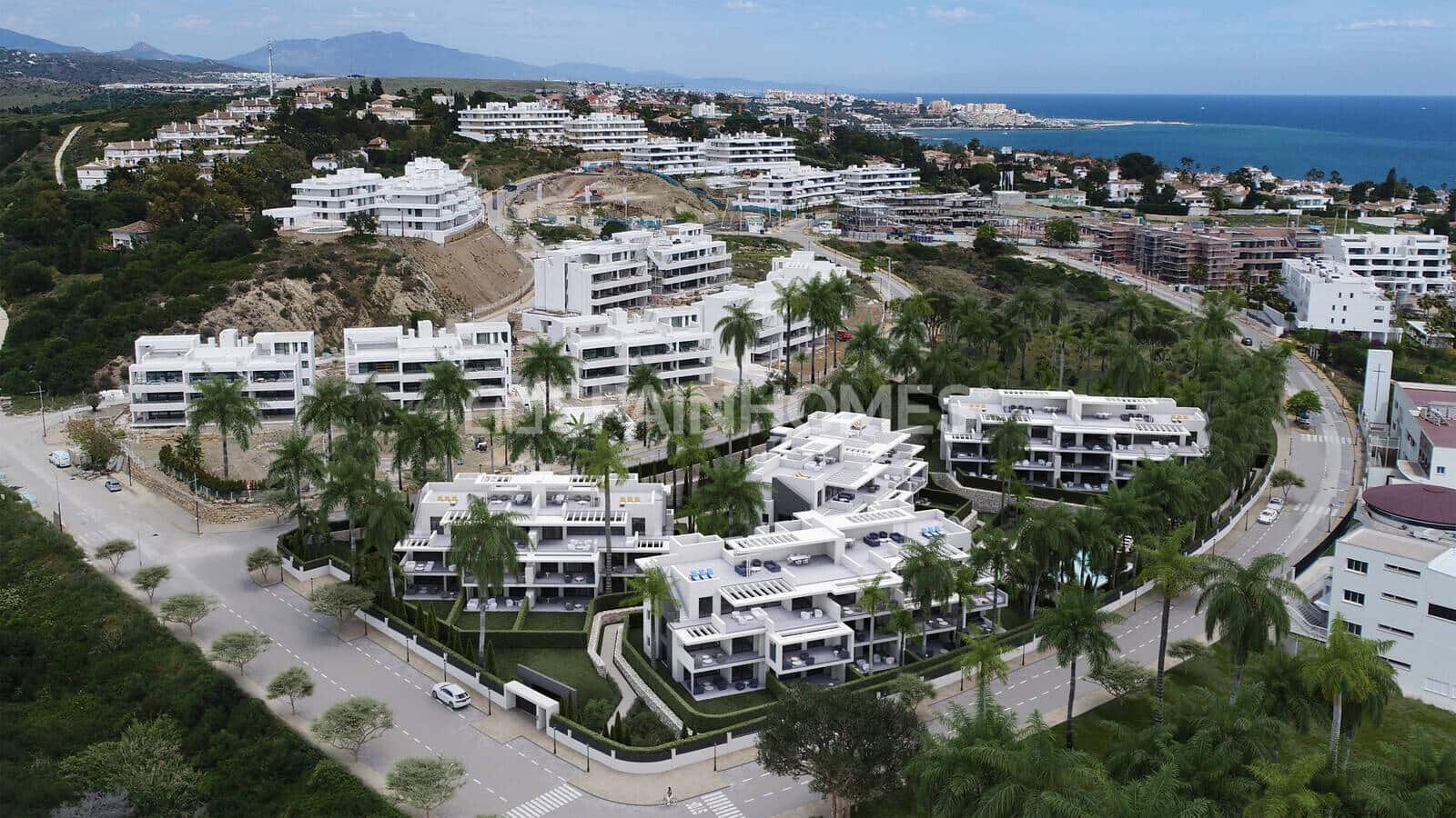 2 sovrum Lägenhet till salu i Estepona med pool - 495 000 € (Ref: 9485028)