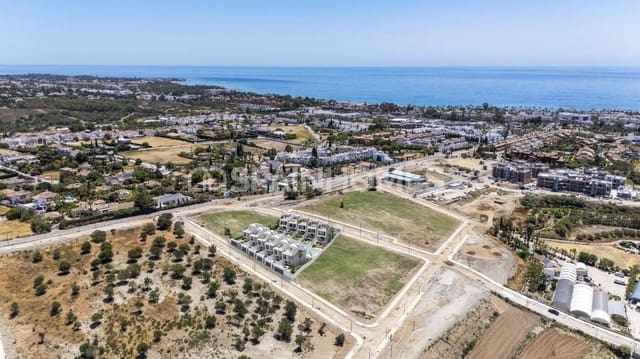 3 slaapkamer Villa te koop in Cancelada, Estepona met zwembad - € 1.015.000 (Ref: 9485030)