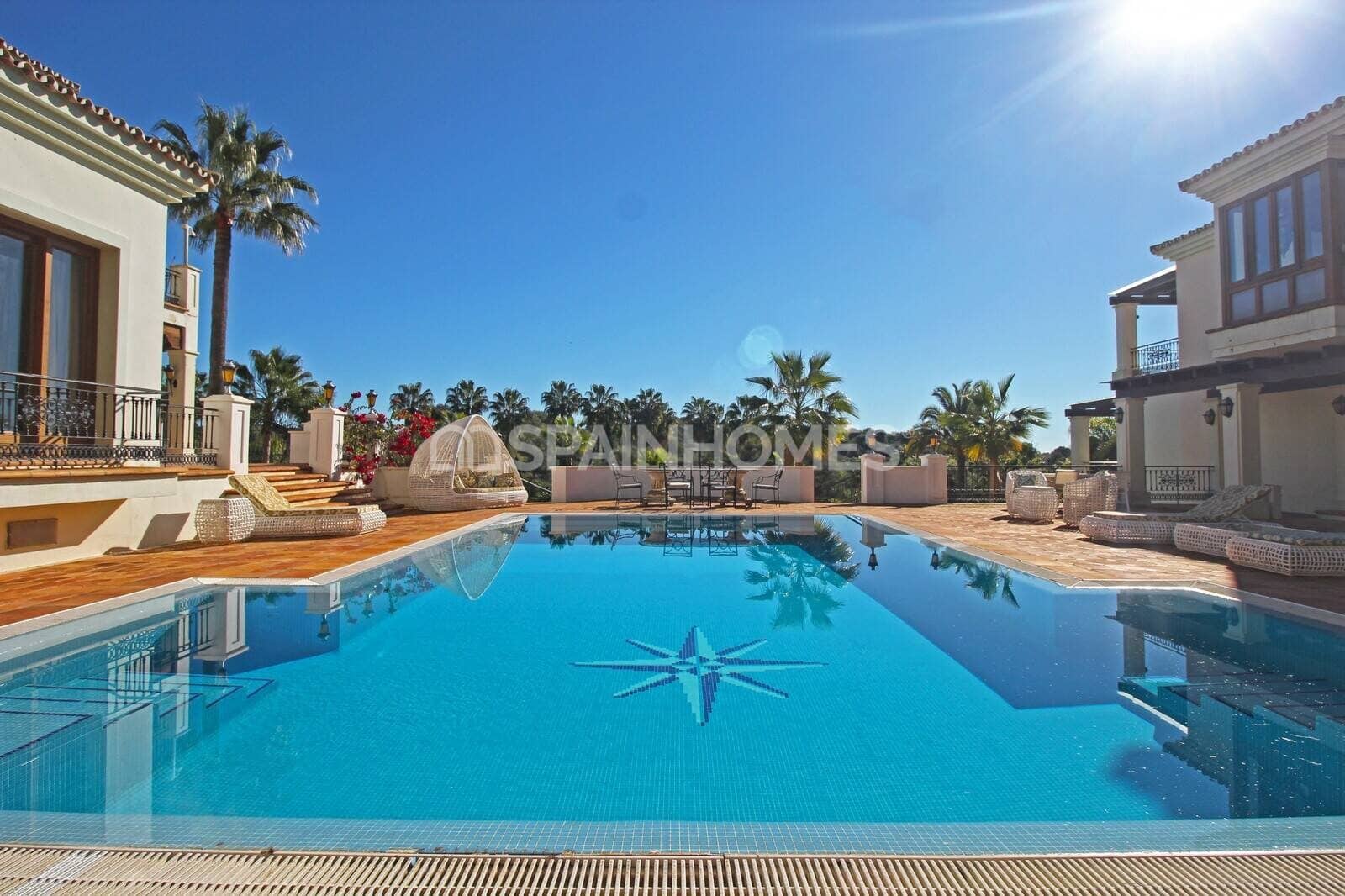 Chalet en Benahavís en venta con piscina garaje - 13.950.000 € (Ref: 9485035)
