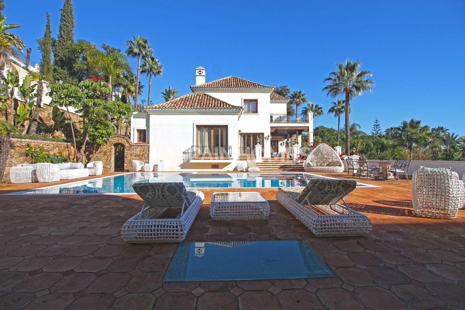 Chalet en Benahavís en venta con piscina garaje - 13.950.000 € (Ref: 9485035)