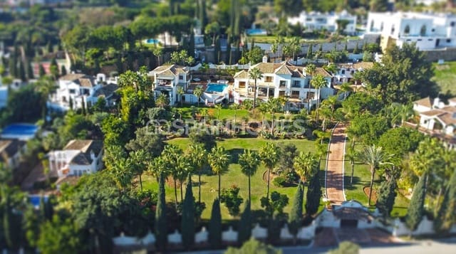 Chalet en El Paraíso, Benahavís en venta con piscina garaje - 13.950.000 € (Ref: 9485035)