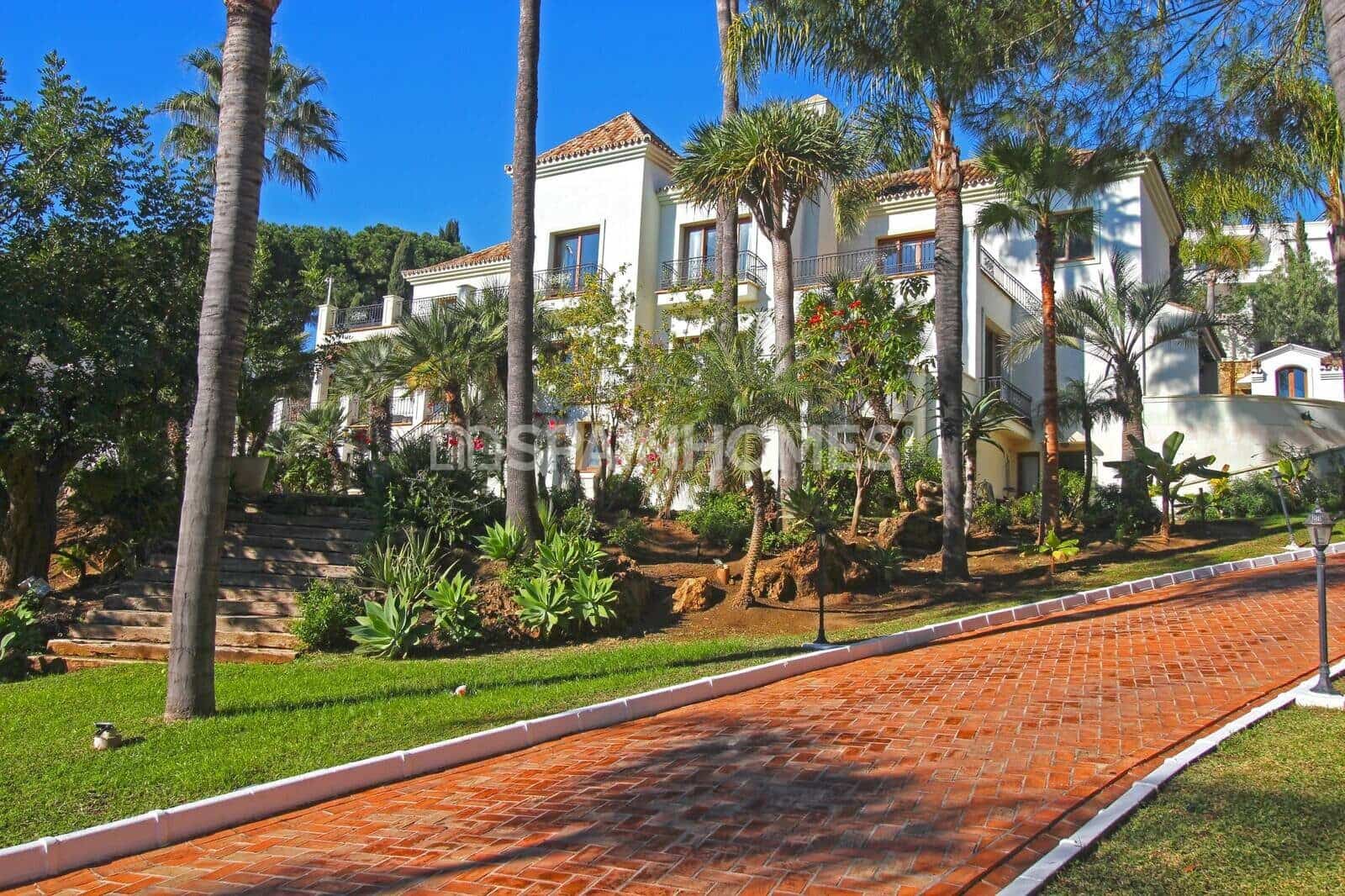 Chalet en Benahavís en venta con piscina garaje - 13.950.000 € (Ref: 9485035)